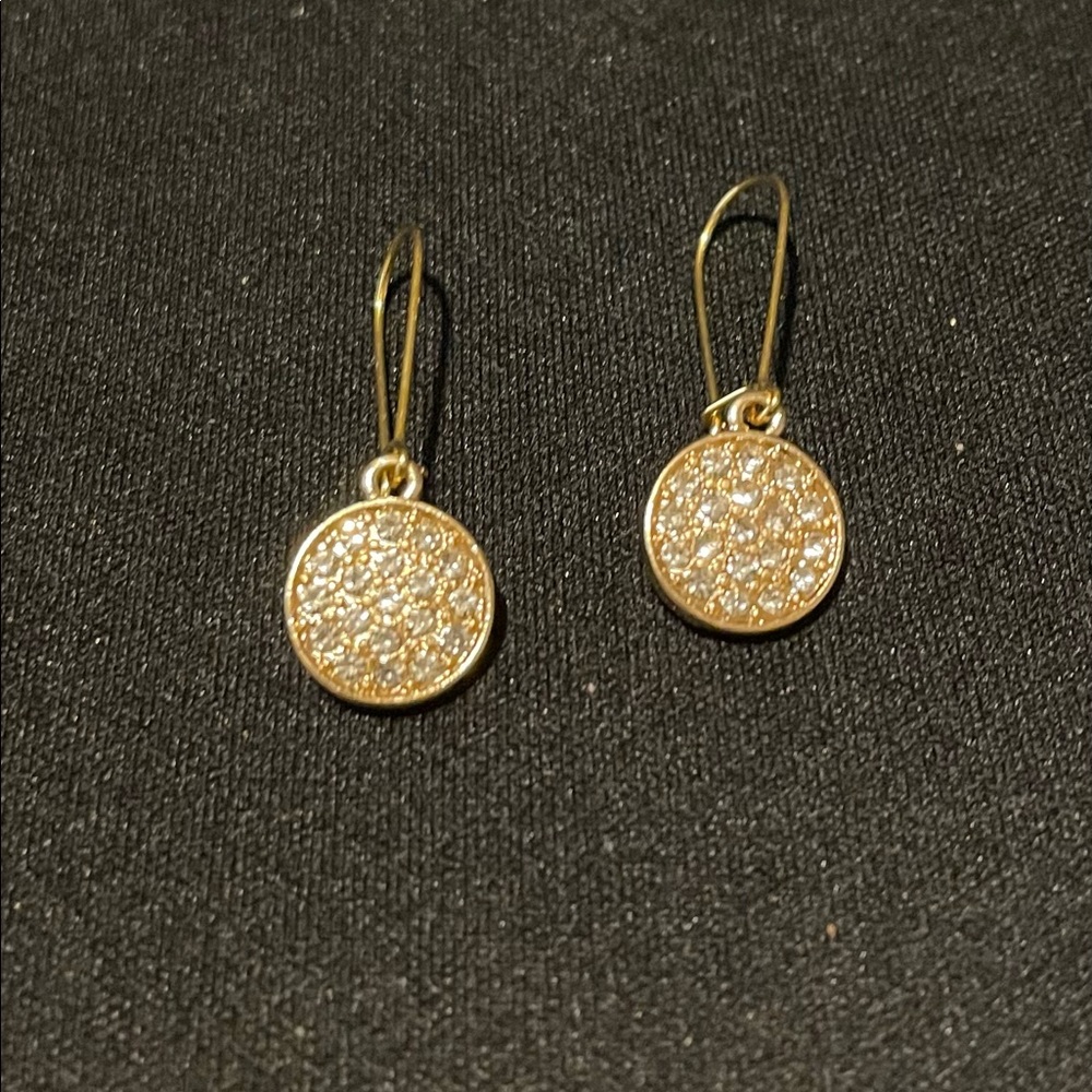 Dangle earrings